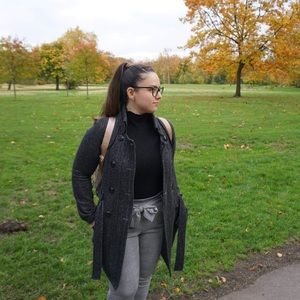 Meet your Posher, Areli